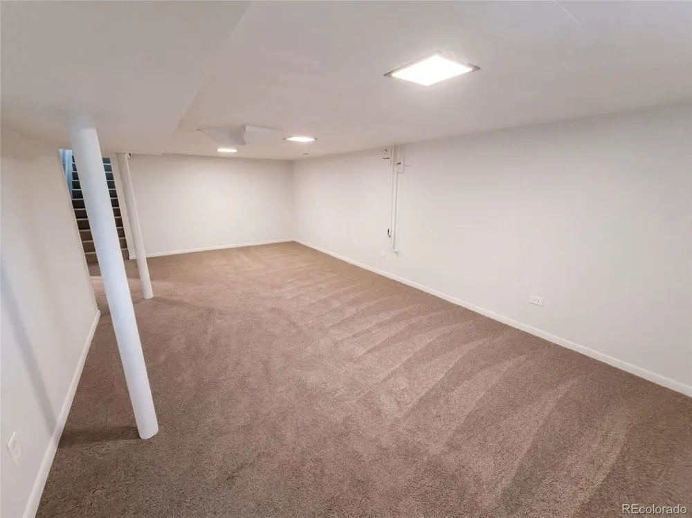 790 Hanover Street Aurora, CO 80010