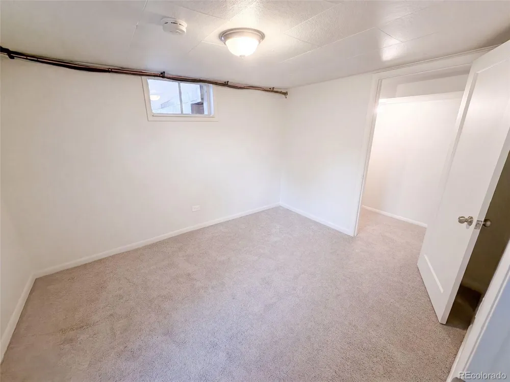 790 Hanover Street Aurora, CO 80010