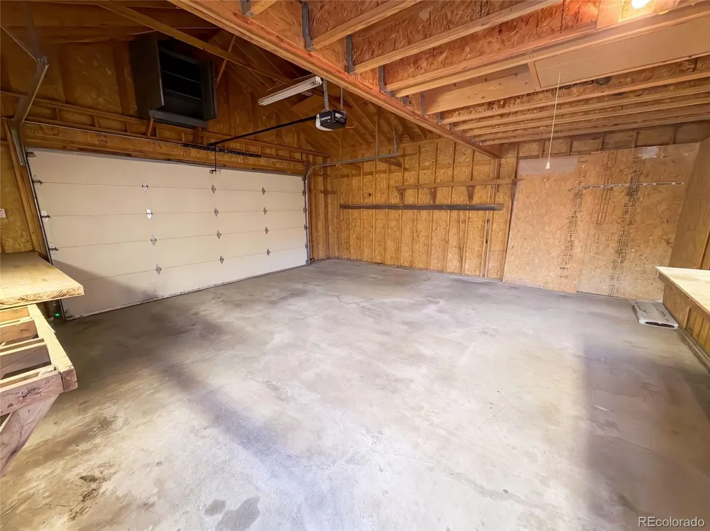790 Hanover Street Aurora, CO 80010