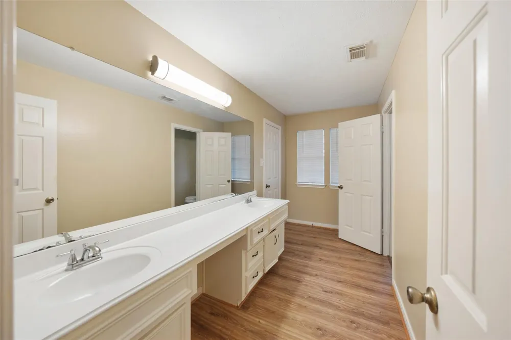 6014 Matt Road Humble, TX 77346