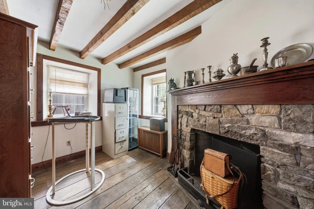 4596 ARCH ROCK ROAD Mifflintown, PA 17059