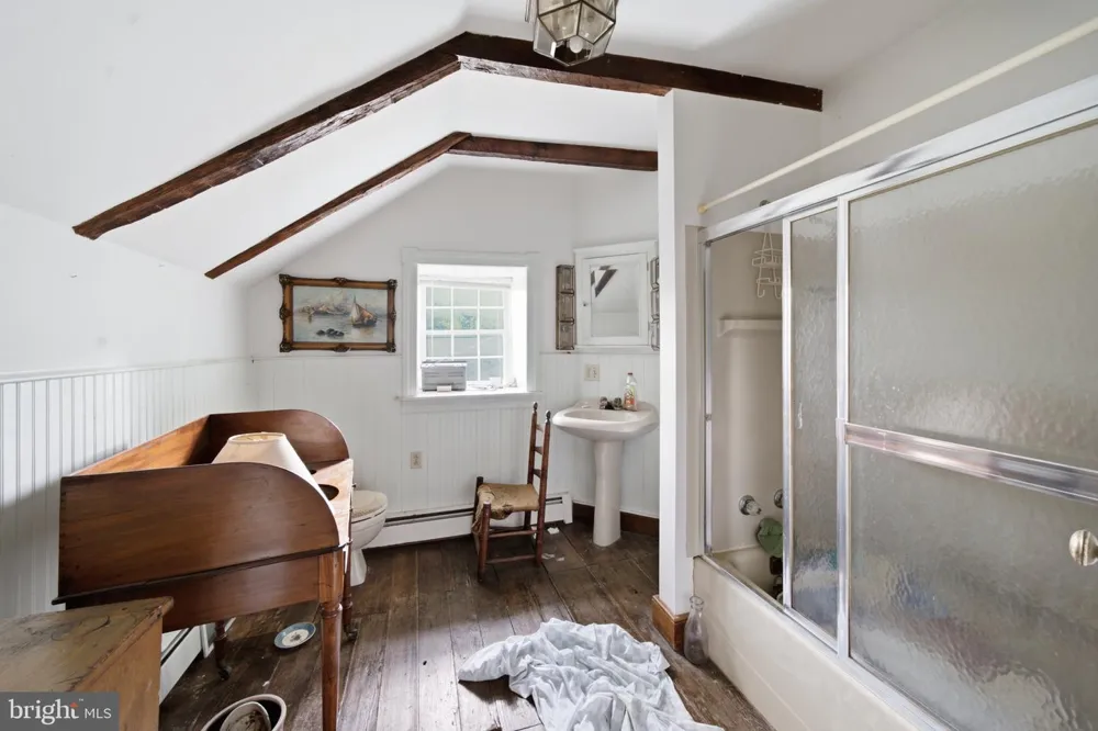 4596 ARCH ROCK ROAD Mifflintown, PA 17059