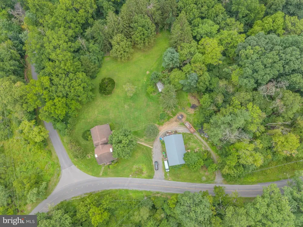 4596 ARCH ROCK ROAD Mifflintown, PA 17059