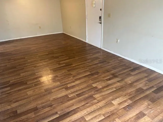 3249 BENEVA ROAD #103 Sarasota, FL 34232