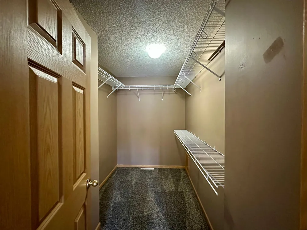 8944 Olive Lane Maple Grove, MN 55311