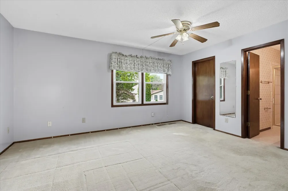 17125 Foliage Avenue Farmington, MN 55024
