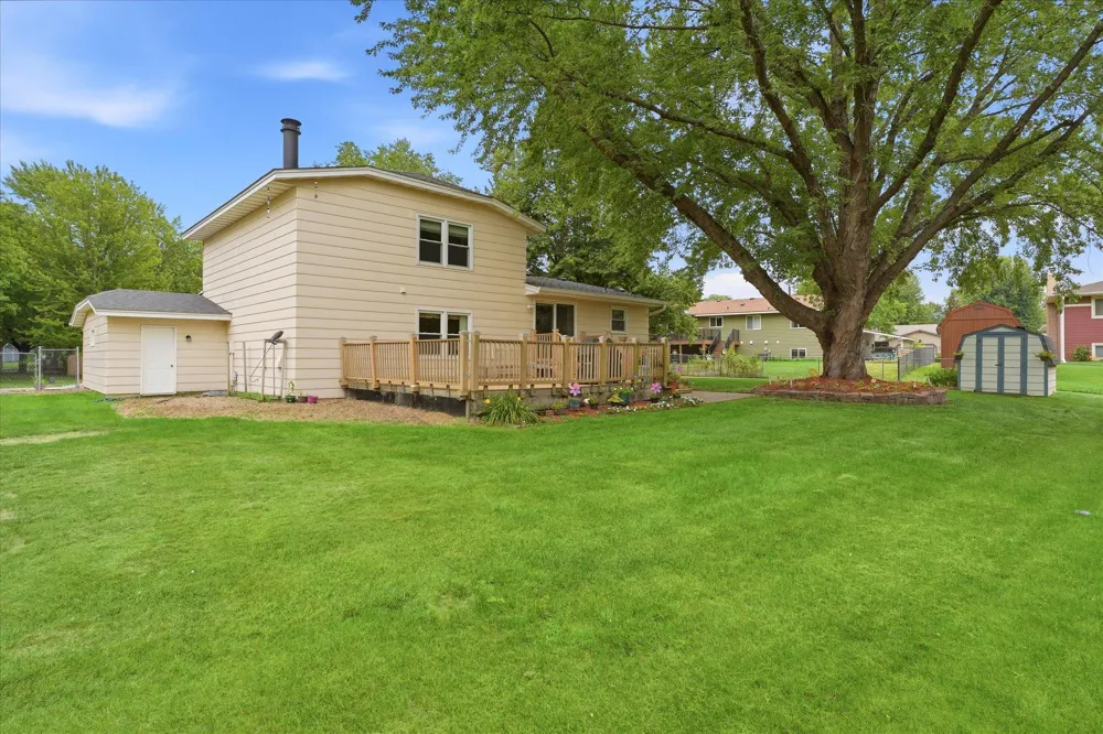 17125 Foliage Avenue Farmington, MN 55024