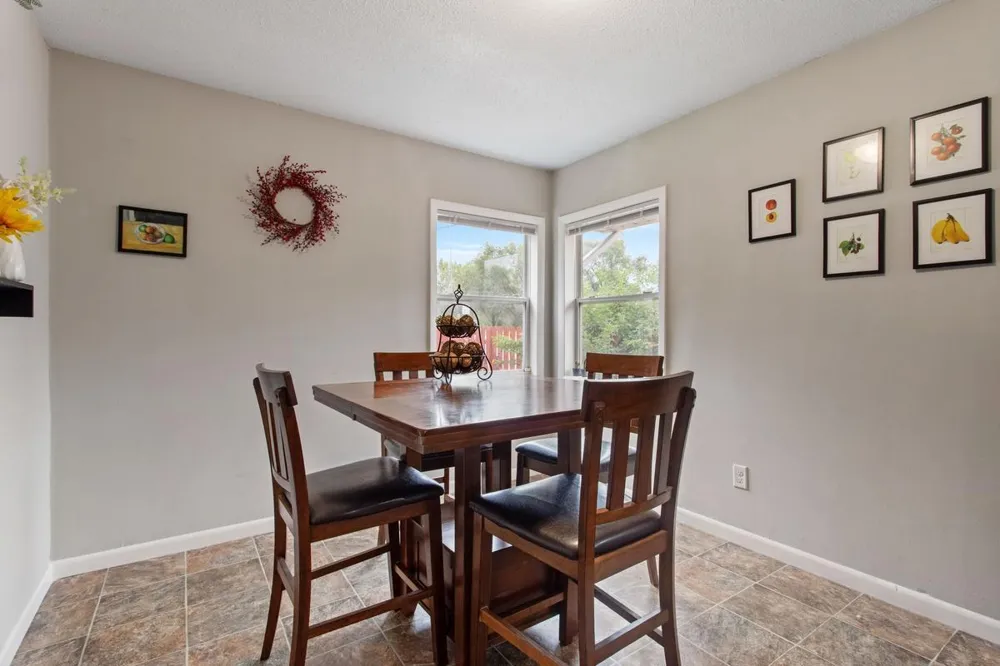 2257 Fremont Avenue E Saint Paul, MN 55119