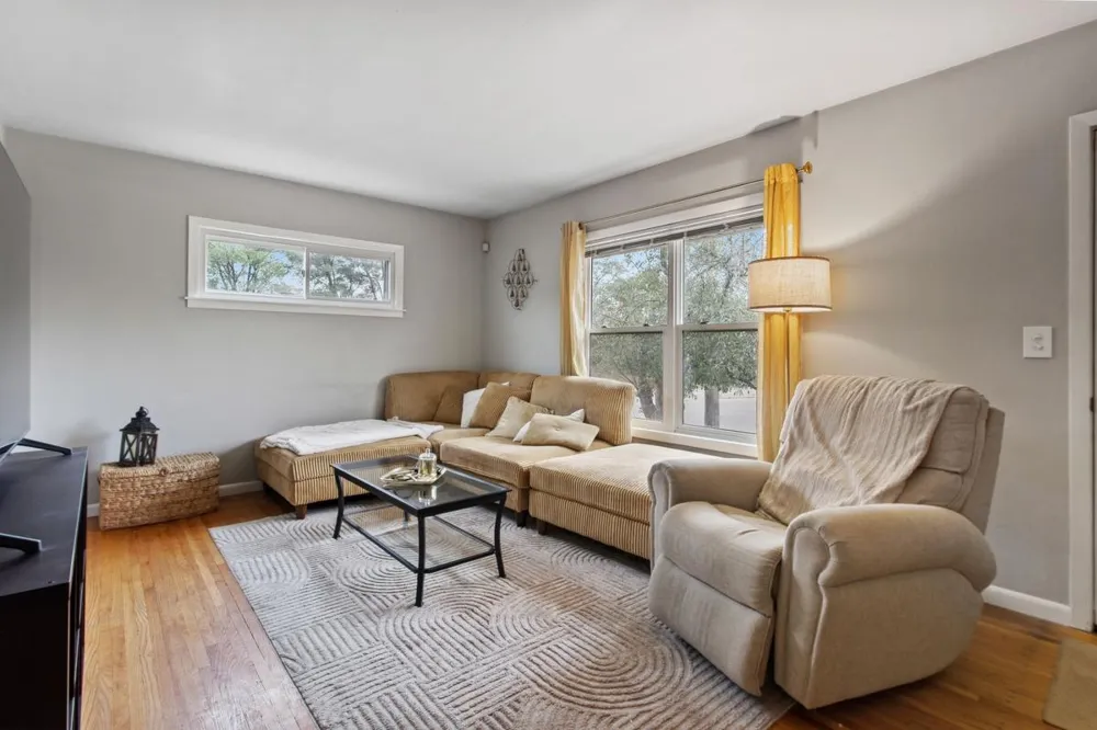 2257 Fremont Avenue E Saint Paul, MN 55119