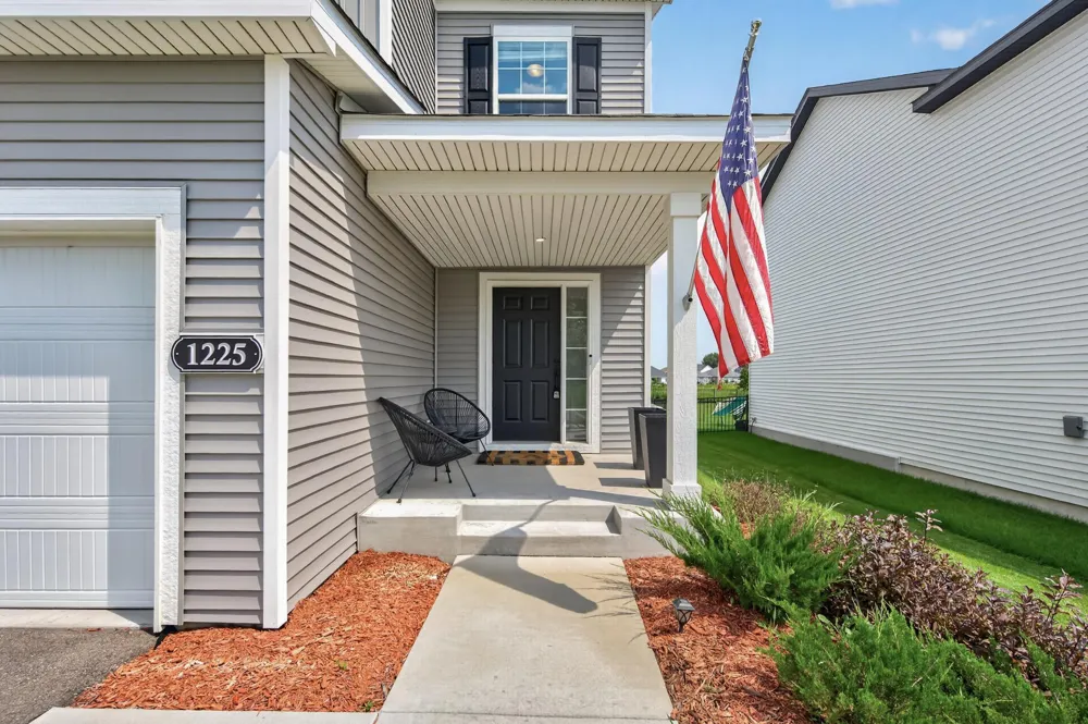 1225 Orchard Court Waconia, MN 55387