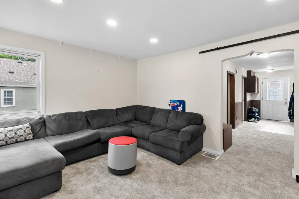 914 5th Avenue W Shakopee, MN 55379