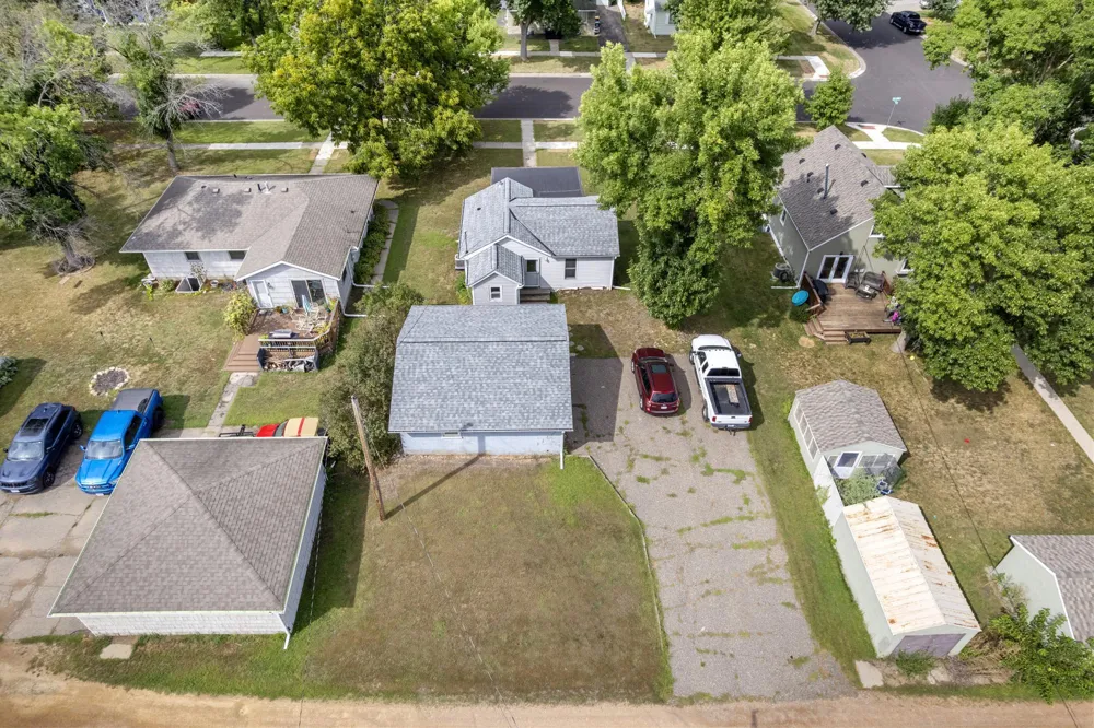 914 5th Avenue W Shakopee, MN 55379