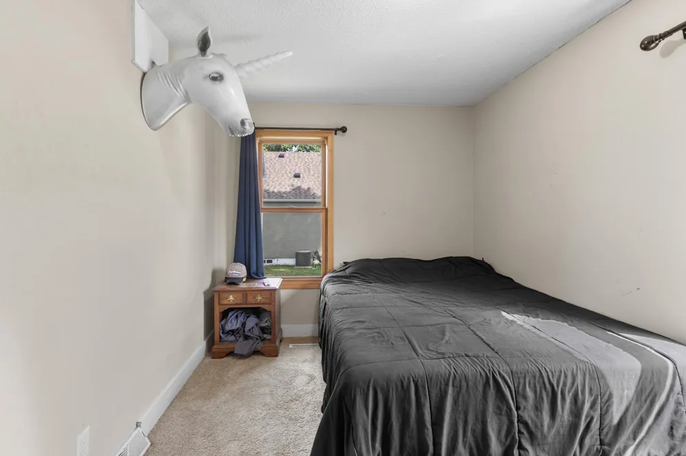 914 5th Avenue W Shakopee, MN 55379