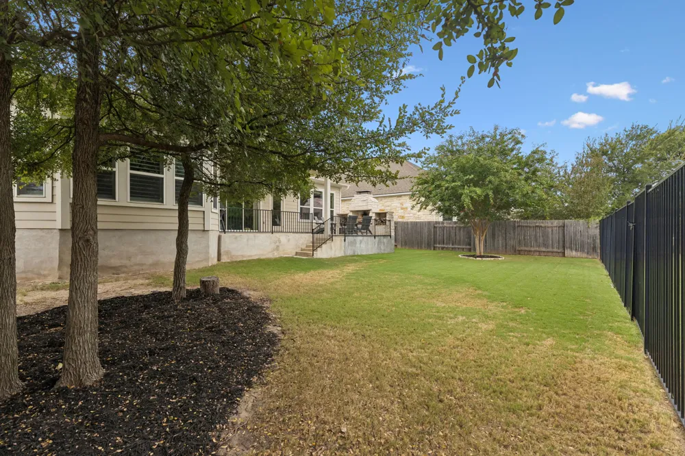 129 Ridgeview Court Georgetown, TX 78628