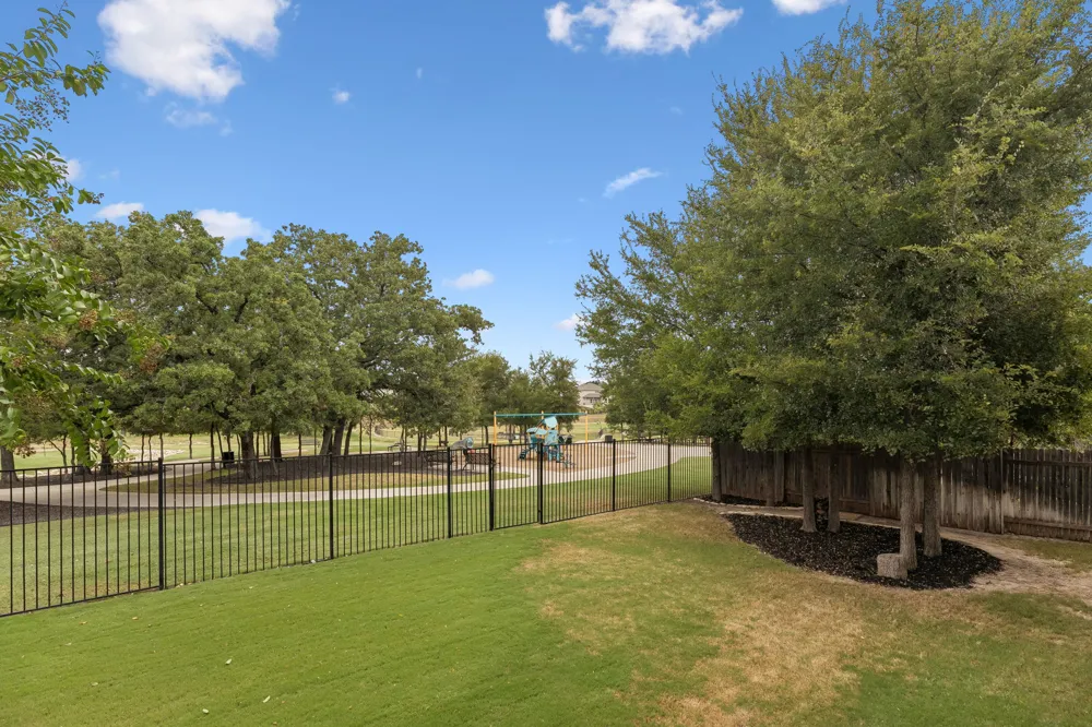129 Ridgeview Court Georgetown, TX 78628