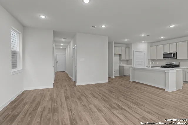 6567 Bufflehead Bend Leon Valley, TX 78238