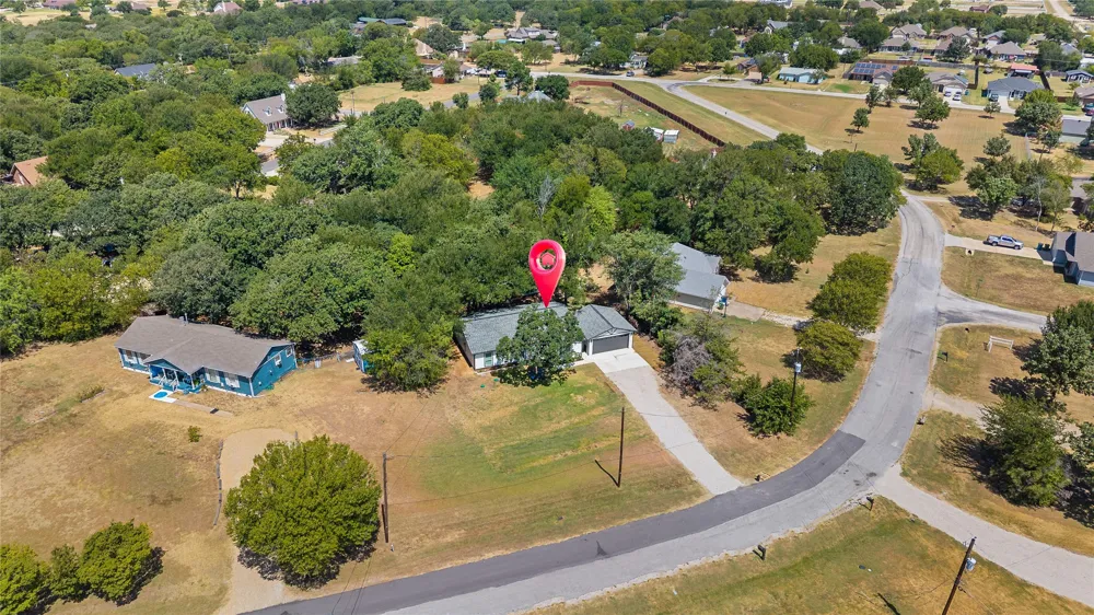 110 Muleta Drive Oak Point, TX 75068