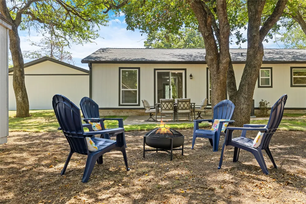 110 Muleta Drive Oak Point, TX 75068