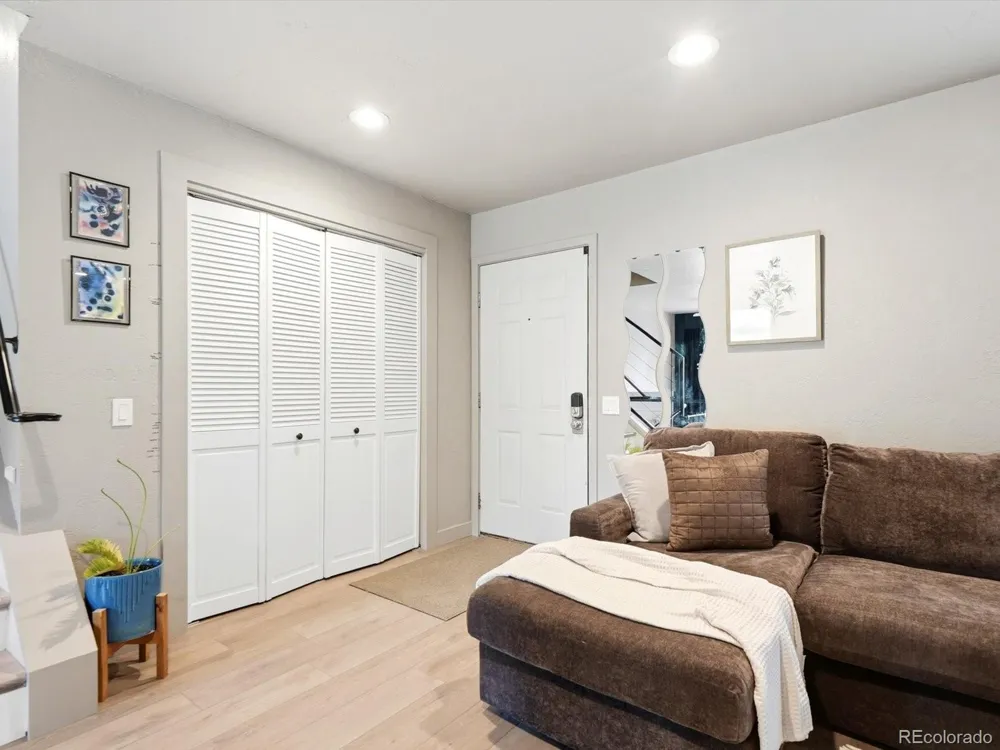 3380 Ashwood Circle Colorado Springs, CO 80906