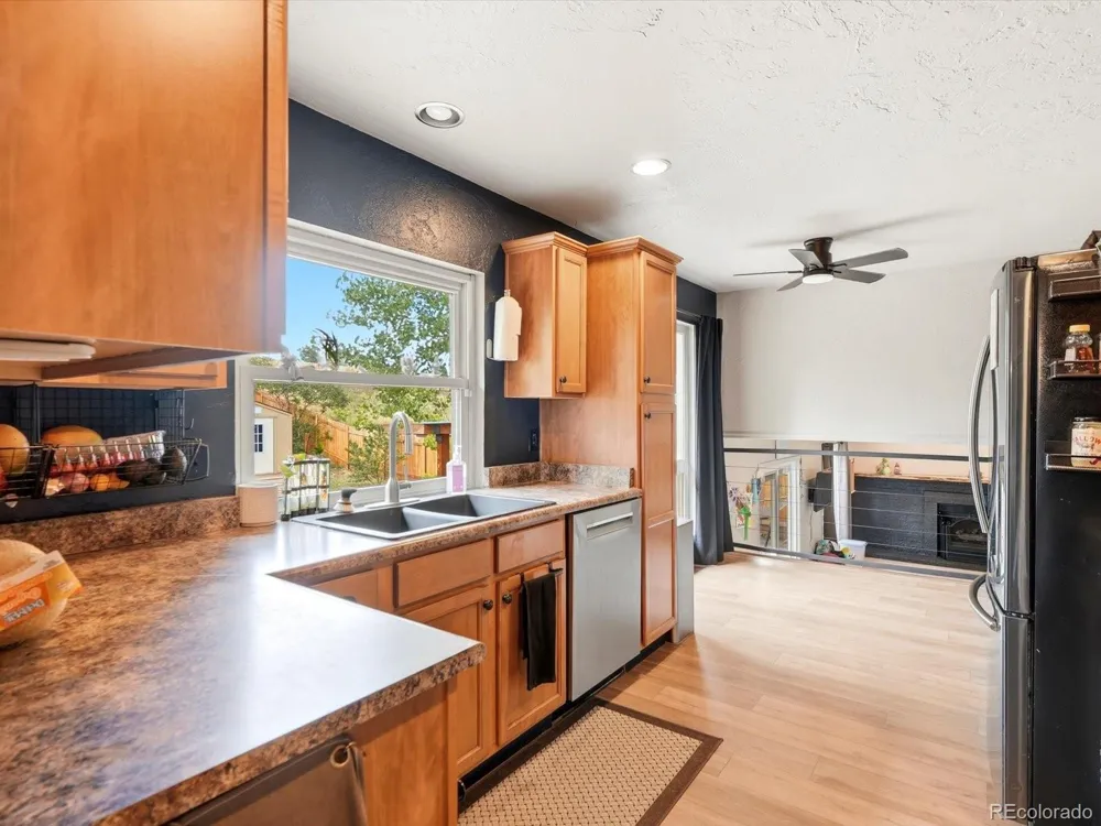 3380 Ashwood Circle Colorado Springs, CO 80906