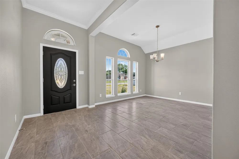 710 Hackberry Street La Marque, TX 77568