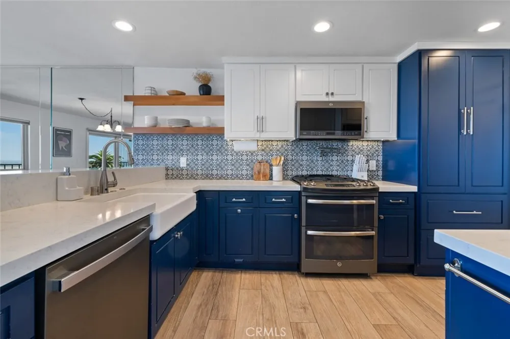 2700 E Panorama Drive #208 Signal Hill, CA 90755