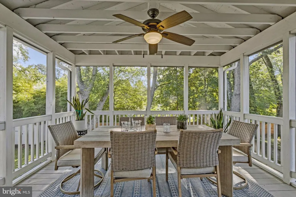 8707 PARRY LANE Alexandria, VA 22308