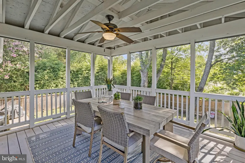 8707 PARRY LANE Alexandria, VA 22308