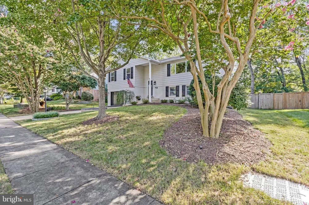 8707 PARRY LANE Alexandria, VA 22308