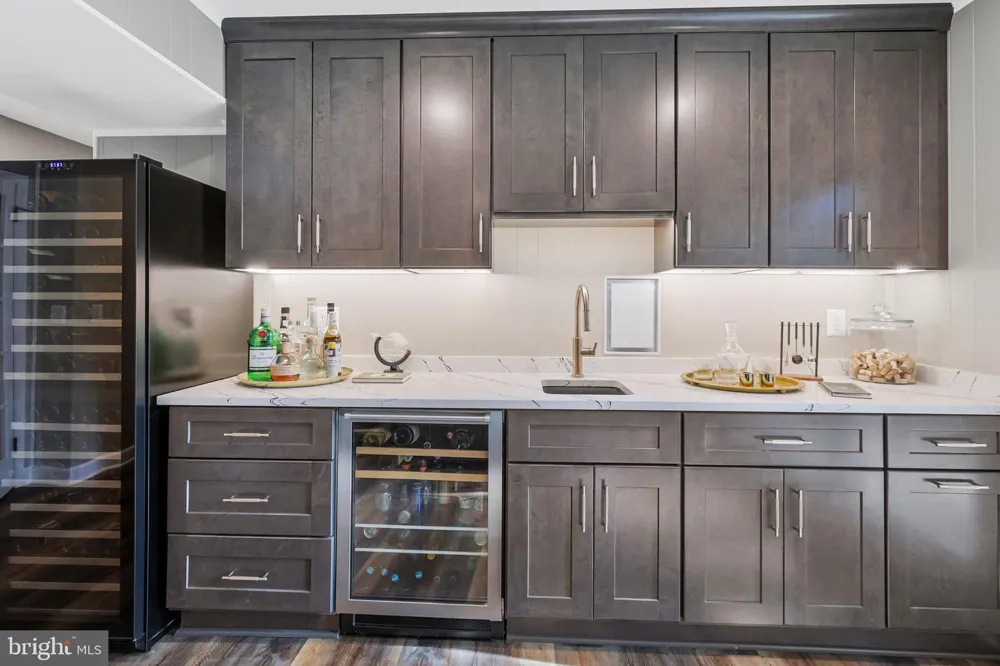 8707 PARRY LANE Alexandria, VA 22308