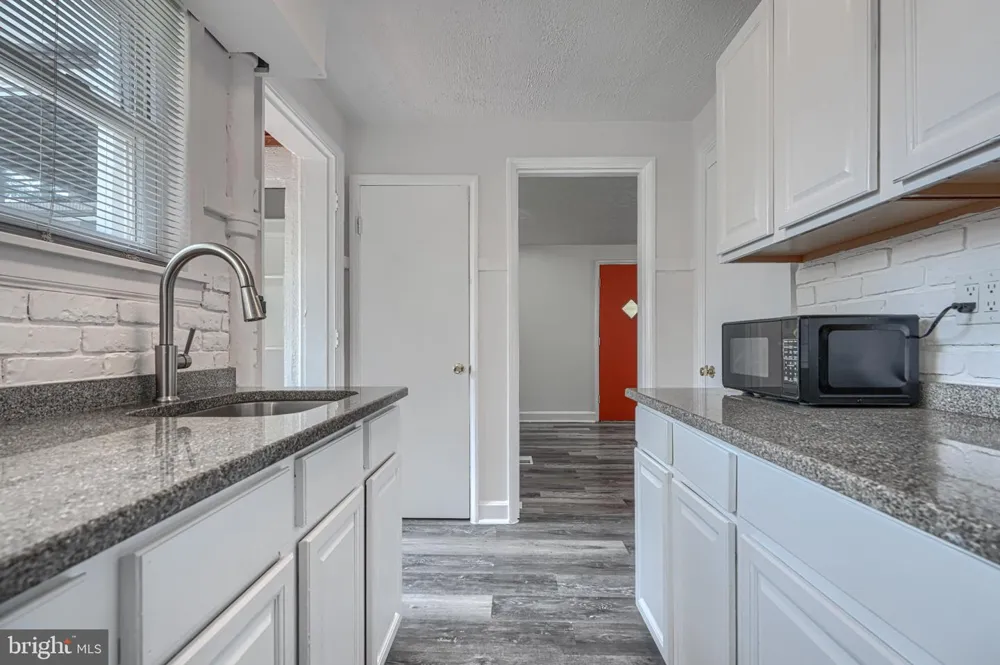 5 SUNSHIP ROAD Baltimore, MD 21222
