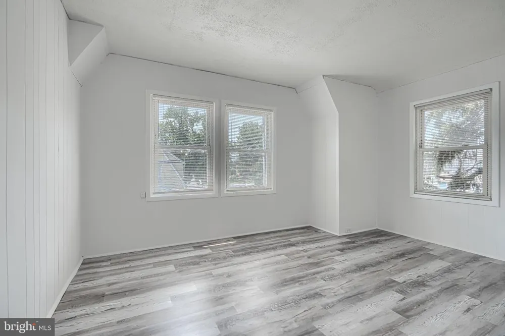 5 SUNSHIP ROAD Baltimore, MD 21222
