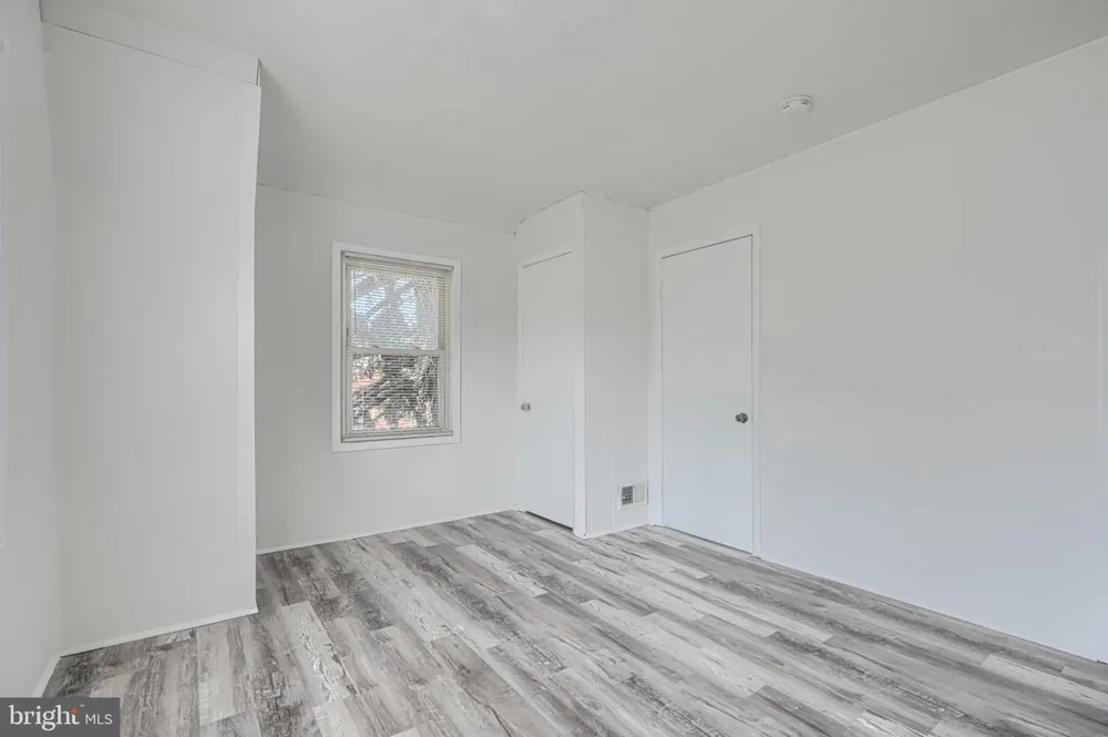 5 SUNSHIP ROAD Baltimore, MD 21222