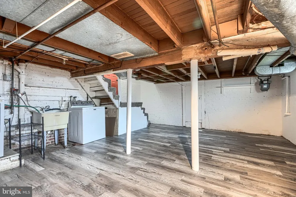 5 SUNSHIP ROAD Baltimore, MD 21222