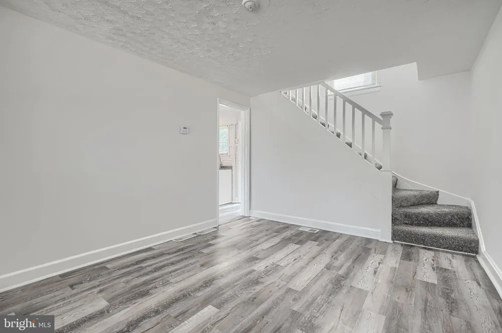 5 SUNSHIP ROAD Baltimore, MD 21222