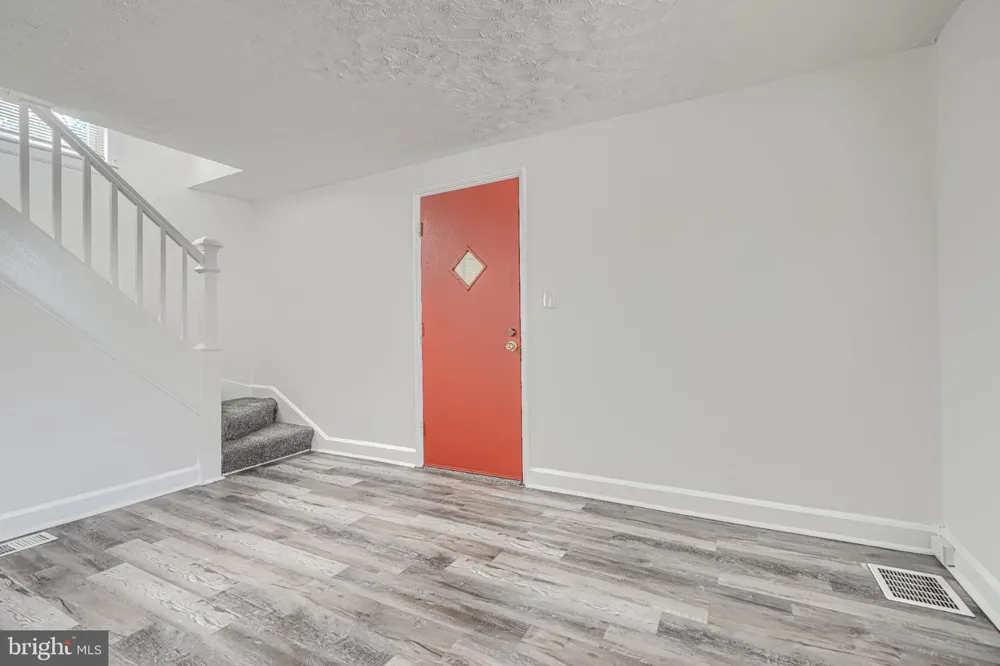 5 SUNSHIP ROAD Baltimore, MD 21222