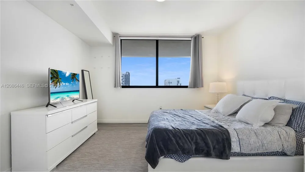 999 SW 1st AVE #2313 Miami, FL 33131