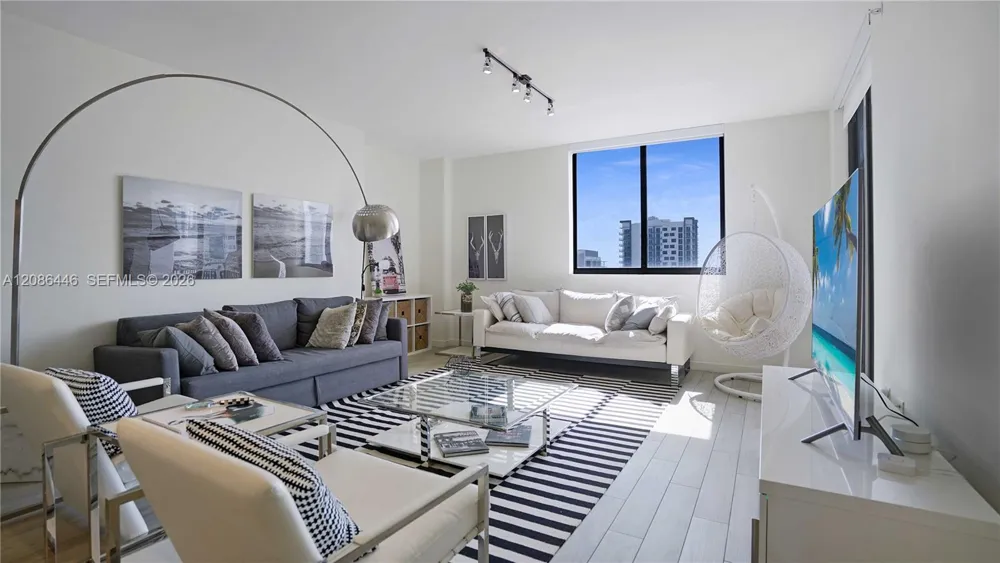 999 SW 1st AVE #2313 Miami, FL 33131