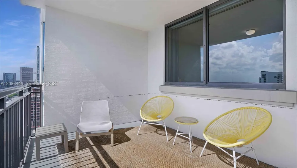 999 SW 1st AVE #2313 Miami, FL 33131