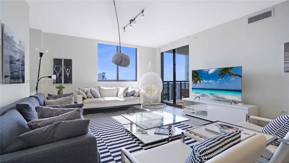 999 SW 1st AVE #2313 Miami, FL 33131