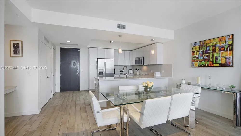 999 SW 1st AVE #2313 Miami, FL 33131