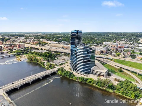 335 Bridge Street NW #2301