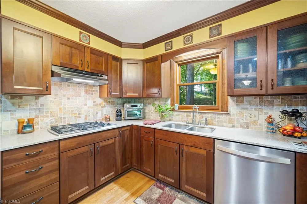 204 Tullyries Lane Lewisville, NC 27023