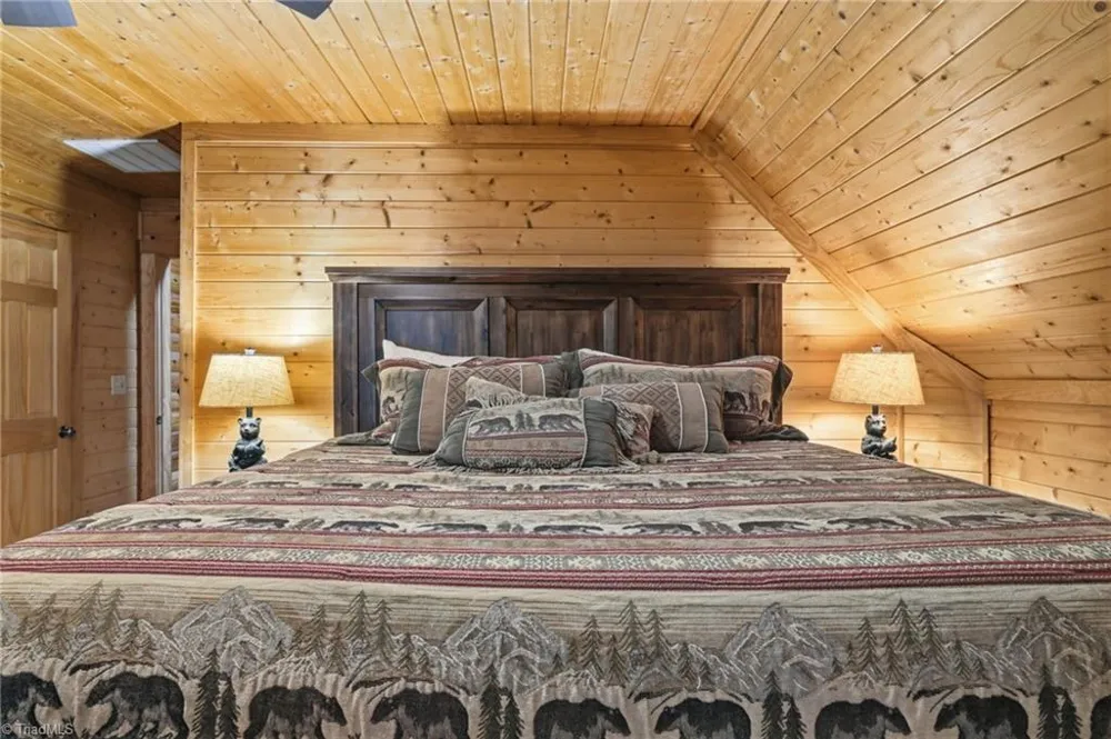 2235 Buck Mountain Road Purlear, NC 28665