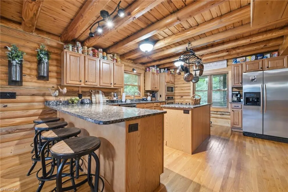 2235 Buck Mountain Road Purlear, NC 28665