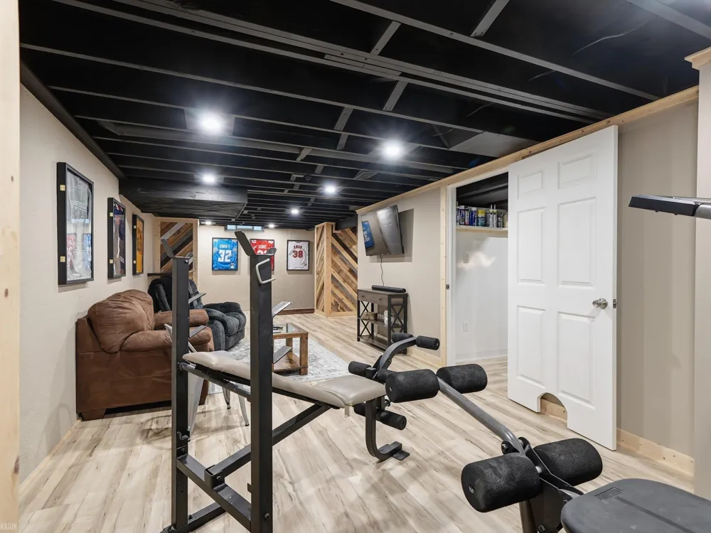 12139 Brougham Drive Sterling Heights City, MI 48312