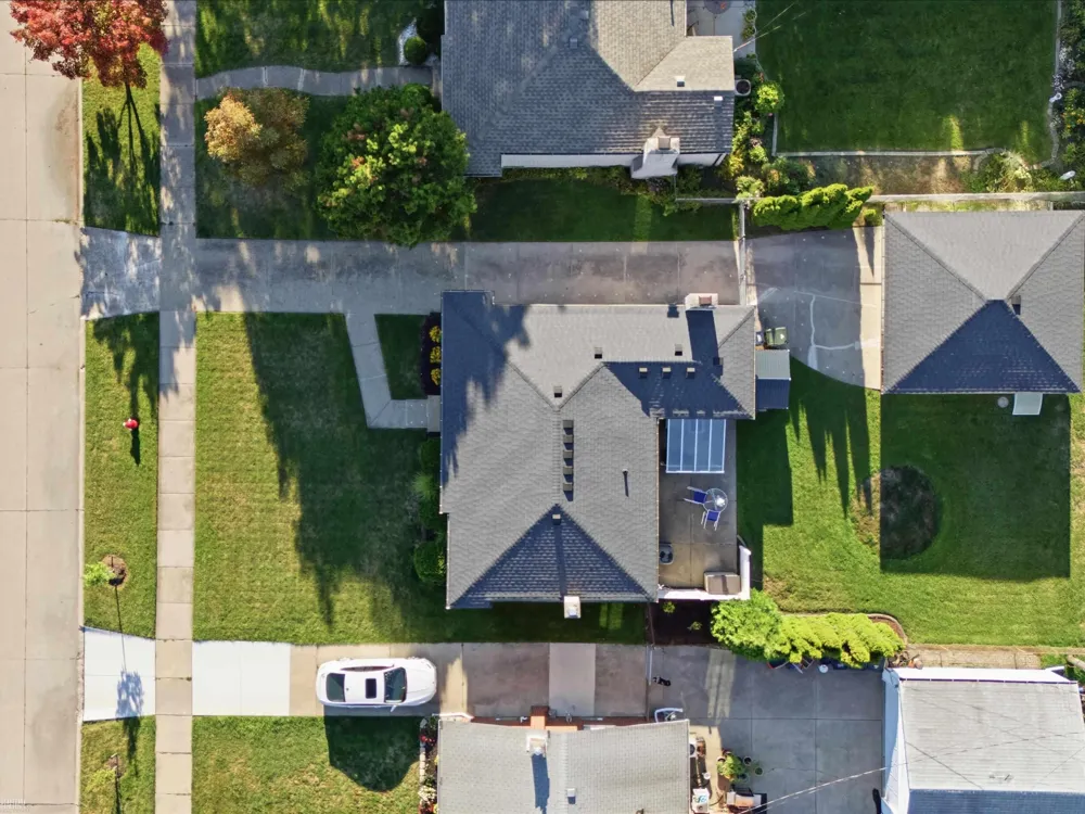 12139 Brougham Drive Sterling Heights City, MI 48312