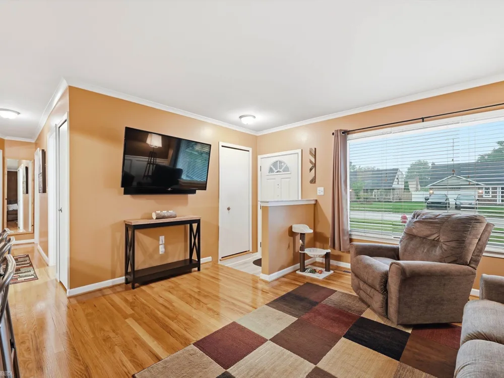 12139 Brougham Drive Sterling Heights City, MI 48312