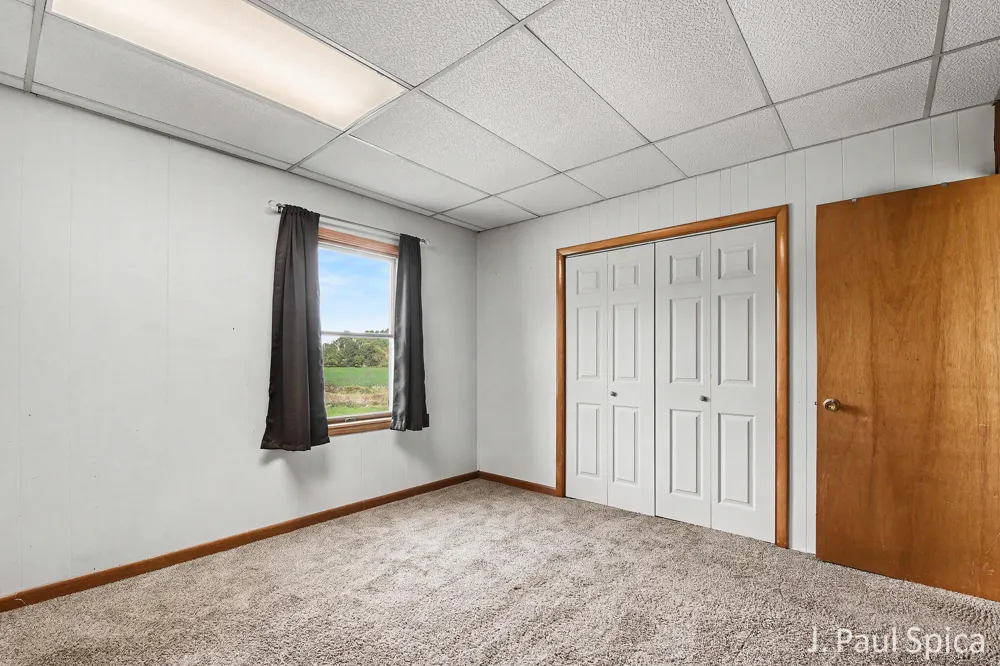 2235 17 Mile Road Tyrone Township, MI 49330