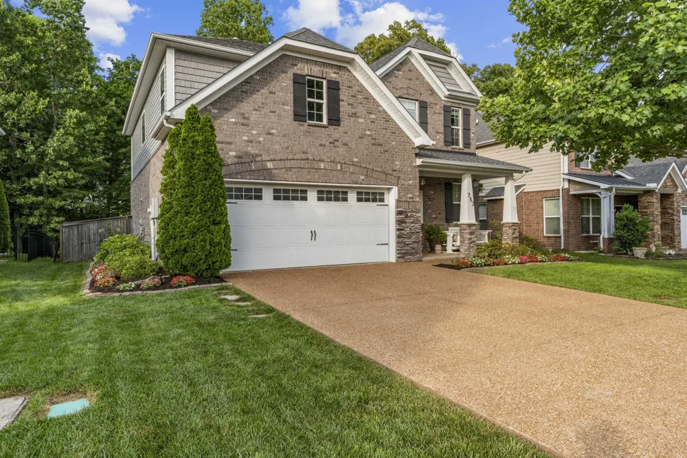 752 Bench Ln Mount Juliet, TN 37122